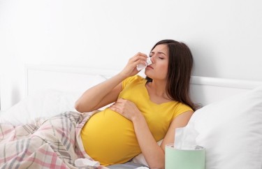Alergia w ciąży – przyczyny, objawy, leczenie. Czy wpływa na dziecko?